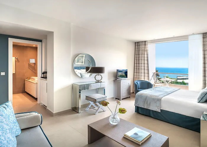 Ikos Olivia Gerakini